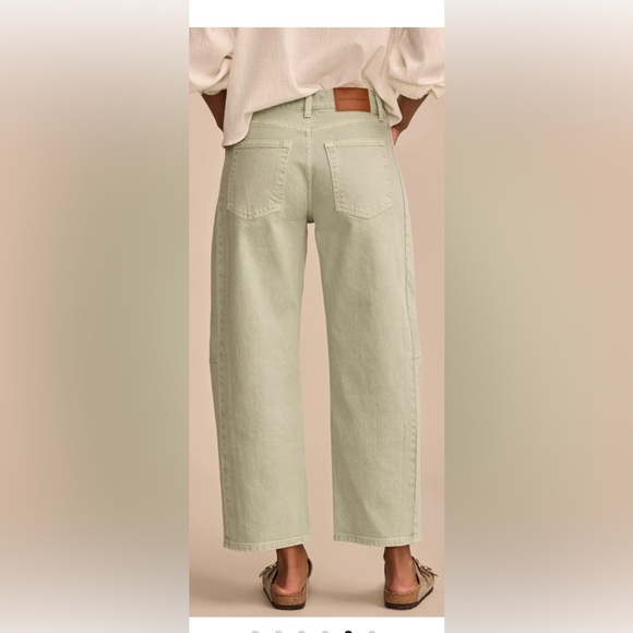Lucky Brand Barrel Leg Jeans - Picture 2 of 11